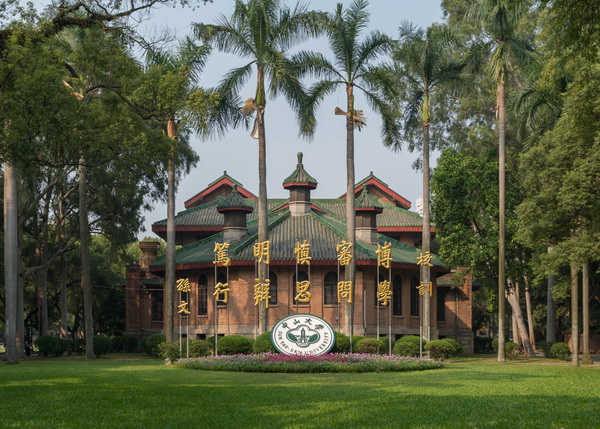 图1