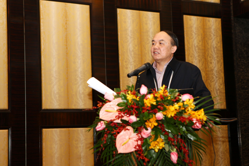 国家自然科学基金委员会化学科学部“国家杰出青年科学基金”资助项目中期检查暨结题验收报告会在广州成功召开