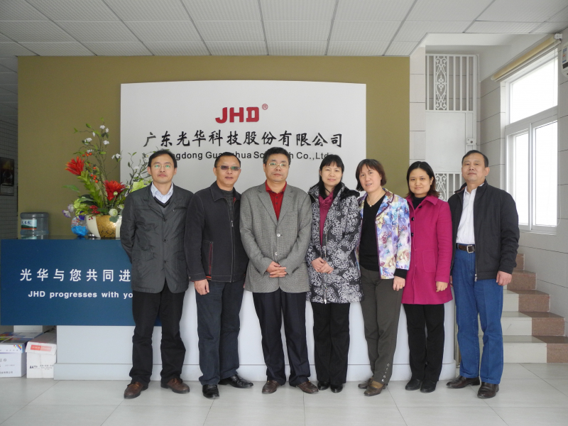 学院领导带队考察汕头企业,探讨校企合作新模式