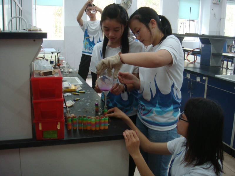 化育万物,学贯中珠——记第十二届化学节开幕式系列活动
