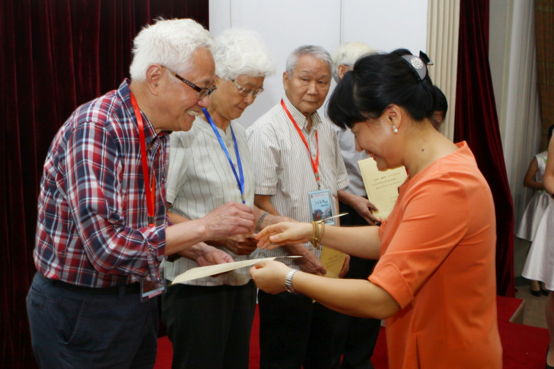 化学与化学工程学院校友会第二届理事会暨365英国上市公司官网化学学科创办九十周年、学院成立二十周年庆祝会圆满举行