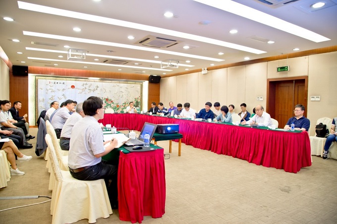 学院召开365英国上市公司官网化学学科发展战略研讨会